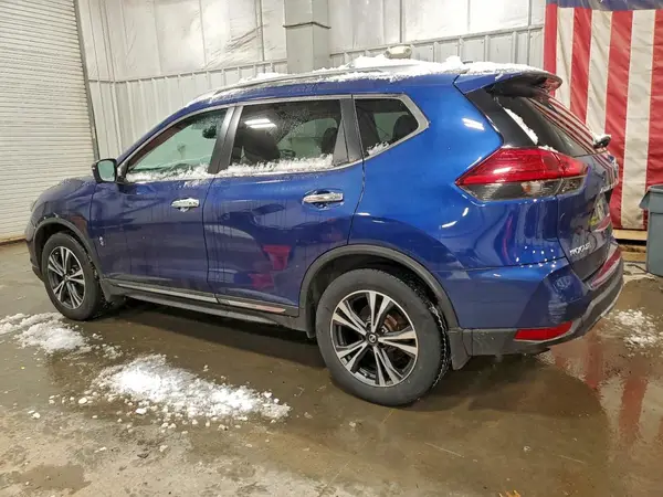 5N1AT2MV0HC758536 2017 NISSAN ROGUE - Image 2