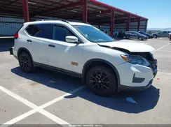 5N1AT2MV0HC762828 2017 NISSAN ROGUE