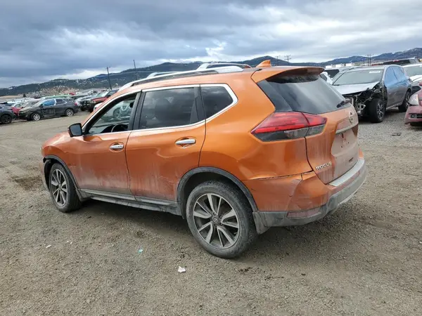 5N1AT2MV0HC765017 2017 NISSAN ROGUE - Image 2