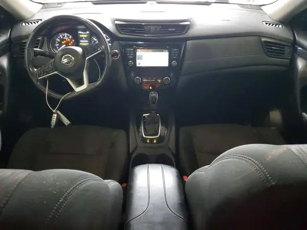 5N1AT2MV0HC766636 2017 NISSAN ROGUE - Image 8