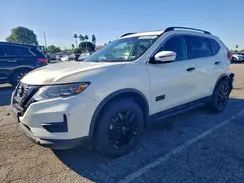 5N1AT2MV0HC767284 2017 NISSAN ROGUE