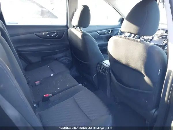 5N1AT2MV0HC767611 2017 NISSAN ROGUE - Image 8