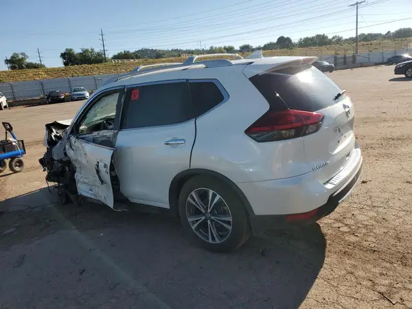 5N1AT2MV0HC770704 2017 NISSAN ROGUE - Image 2