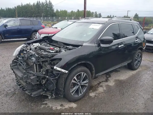 5N1AT2MV0HC772288 2017 NISSAN ROGUE - Image 2