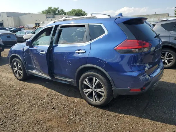 5N1AT2MV0HC773392 2017 NISSAN ROGUE - Image 2