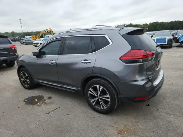 5N1AT2MV0HC775286 2017 NISSAN ROGUE - Image 2