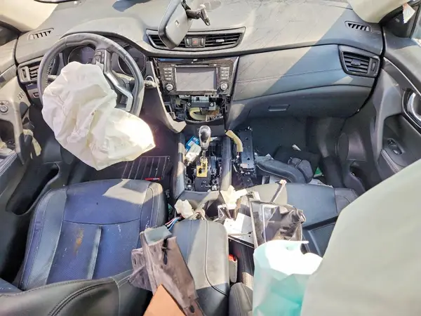 5N1AT2MV0HC775966 2017 NISSAN ROGUE - Image 8