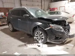 5N1AT2MV0HC777894 2017 NISSAN ROGUE