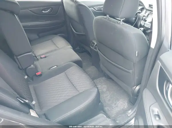 5N1AT2MV0HC780763 2017 NISSAN ROGUE - Image 8