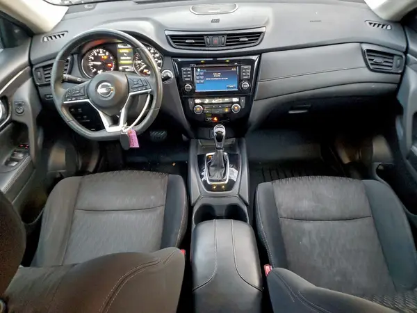 5N1AT2MV0HC781427 2017 NISSAN ROGUE - Image 8