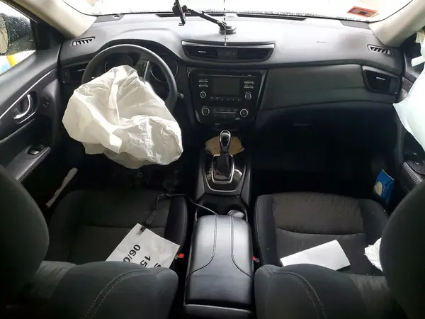 5N1AT2MV0HC785591 2017 NISSAN ROGUE - Image 8