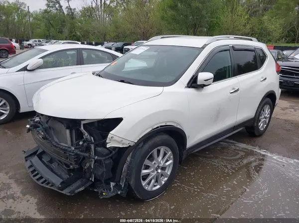5N1AT2MV0HC786787 2017 NISSAN ROGUE - Image 2