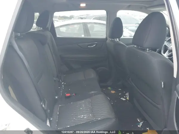 5N1AT2MV0HC788653 2017 NISSAN ROGUE - Image 8