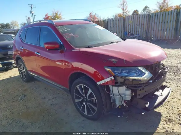 5N1AT2MV0HC792816 2017 NISSAN ROGUE - Image 1