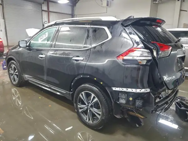 5N1AT2MV0HC793481 2017 NISSAN ROGUE - Image 2
