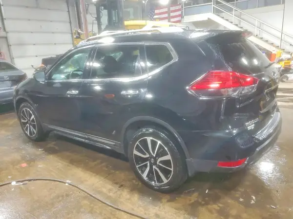 5N1AT2MV0HC796543 2017 NISSAN ROGUE - Image 2