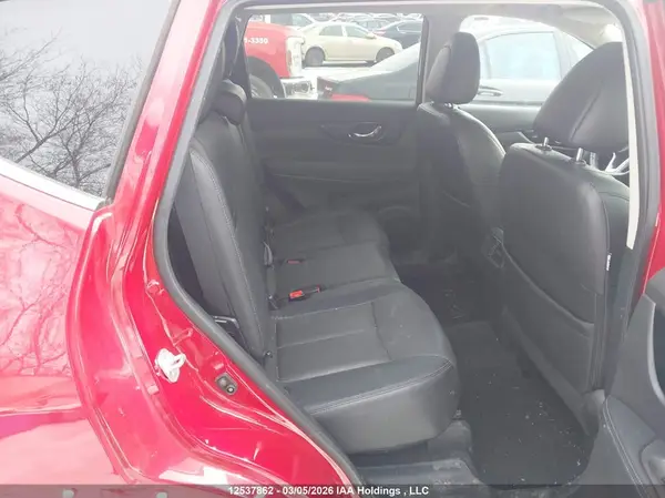 5N1AT2MV0HC797675 2017 NISSAN ROGUE - Image 8