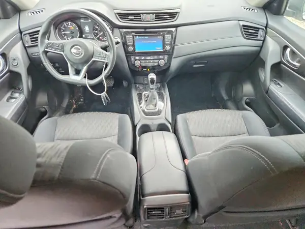 5N1AT2MV0HC798468 2017 NISSAN ROGUE - Image 8