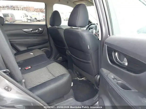 5N1AT2MV0HC800302 2017 NISSAN ROGUE - Image 8