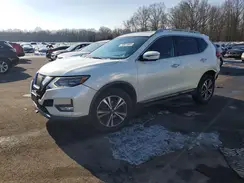 5N1AT2MV0HC801319 2017 NISSAN ROGUE