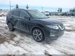 5N1AT2MV0HC802700 2017 NISSAN ROGUE