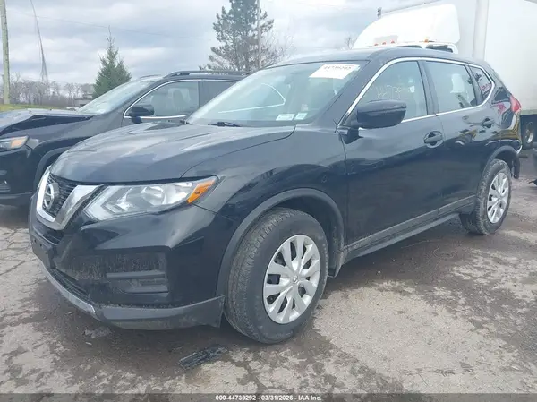 5N1AT2MV0HC803507 2017 NISSAN ROGUE - Image 2