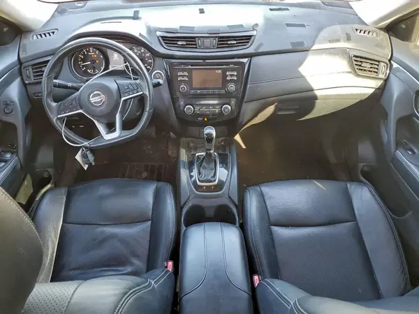 5N1AT2MV0HC805175 2017 NISSAN ROGUE - Image 8