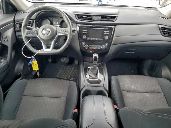 5N1AT2MV0HC805712 2017 NISSAN ROGUE - Image 8