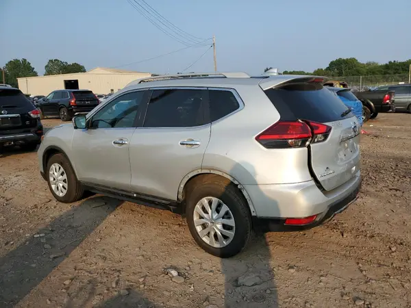 5N1AT2MV0HC810277 2017 NISSAN ROGUE - Image 2