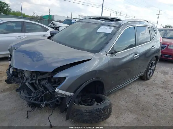 5N1AT2MV0HC815091 2017 NISSAN ROGUE - Image 2