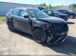 5N1AT2MV0HC817231 2017 NISSAN ROGUE