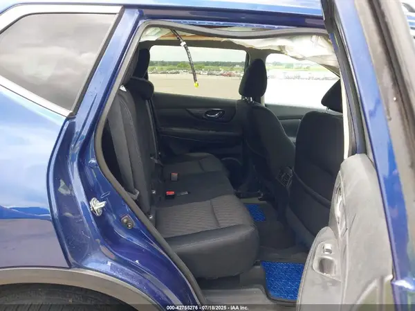 5N1AT2MV0HC817620 2017 NISSAN ROGUE - Image 8