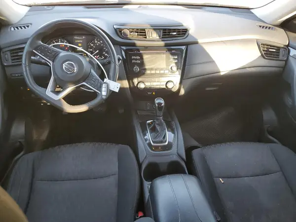 5N1AT2MV0HC823336 2017 NISSAN ROGUE - Image 8