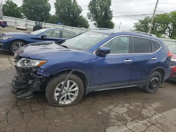 5N1AT2MV0HC829766 2017 NISSAN ROGUE - Image 1