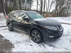 5N1AT2MV0HC840377 2017 NISSAN ROGUE
