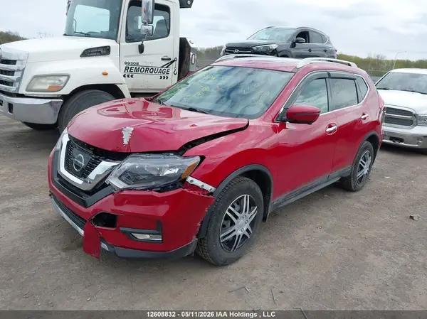 5N1AT2MV0HC842193 2017 NISSAN ROGUE - Image 2