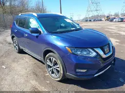 5N1AT2MV0HC848141 2017 NISSAN ROGUE
