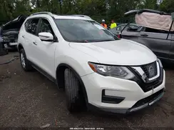 5N1AT2MV0HC857860 2017 NISSAN ROGUE