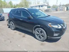 5N1AT2MV0HC860189 2017 NISSAN ROGUE
