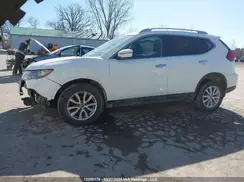 5N1AT2MV0HC866865 2017 NISSAN ROGUE