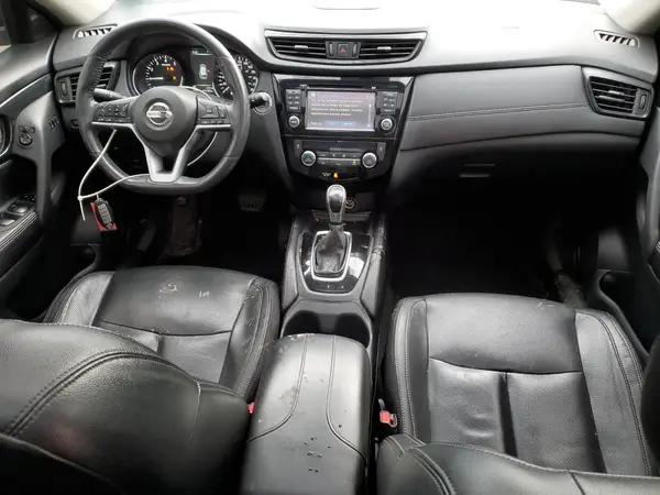 5N1AT2MV0HC869636 2017 NISSAN ROGUE - Image 8