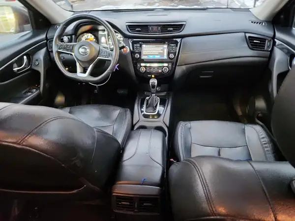 5N1AT2MV0HC871144 2017 NISSAN ROGUE - Image 8
