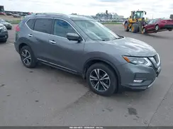 5N1AT2MV0HC877333 2017 NISSAN ROGUE