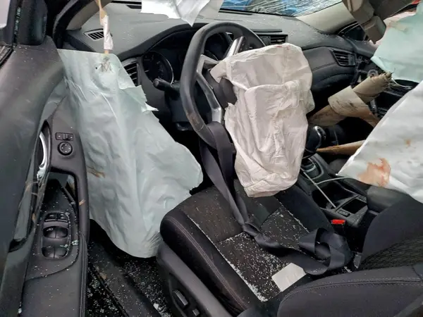5N1AT2MV0HC877817 2017 NISSAN ROGUE - Image 8