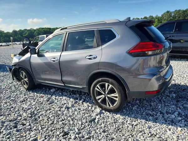 5N1AT2MV0HC887313 2017 NISSAN ROGUE - Image 2