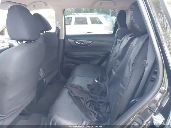 5N1AT2MV0HC895900 2017 NISSAN ROGUE - Image 8
