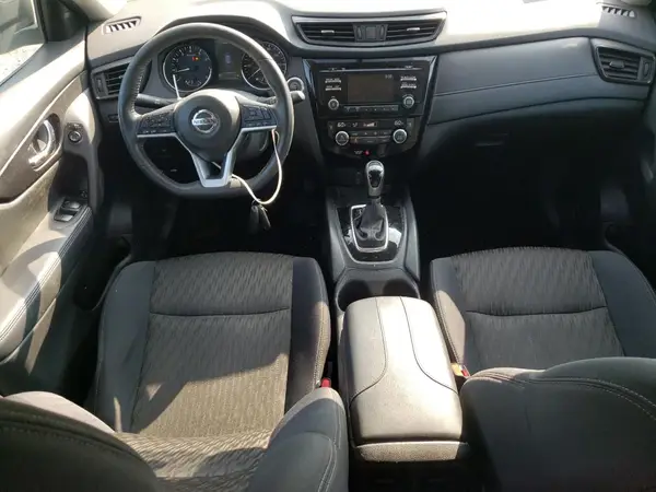 5N1AT2MV0HC897422 2017 NISSAN ROGUE - Image 8