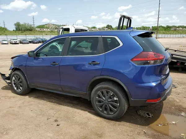 5N1AT2MV0JC700786 2018 NISSAN ROGUE - Image 2