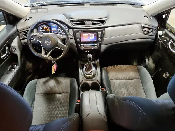 5N1AT2MV0JC704367 2018 NISSAN ROGUE - Image 8