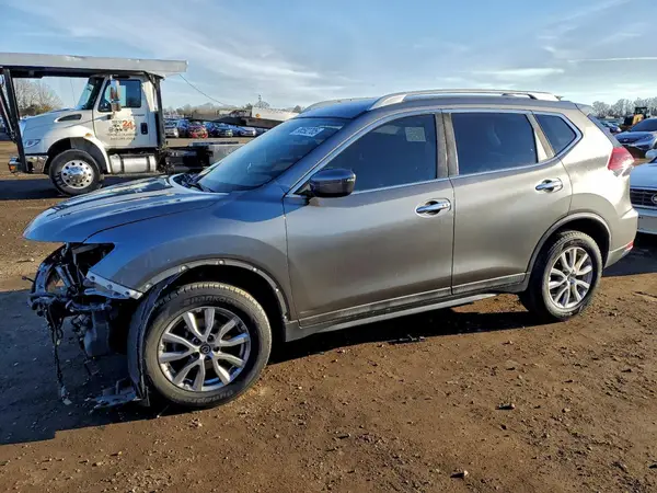 5N1AT2MV0JC707141 2018 NISSAN ROGUE - Image 1